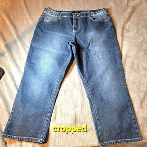 Roz & Ali Cropped Jeans Size 16